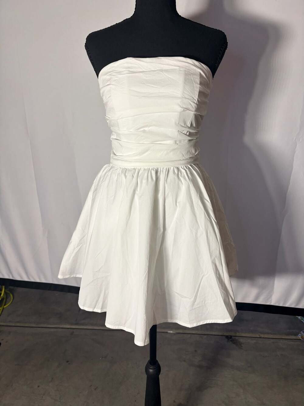 LuFeng Strapless Mini Dress Size S White Bow (138)